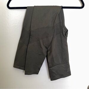 Victoria’s Secret PINK Leggings🪽